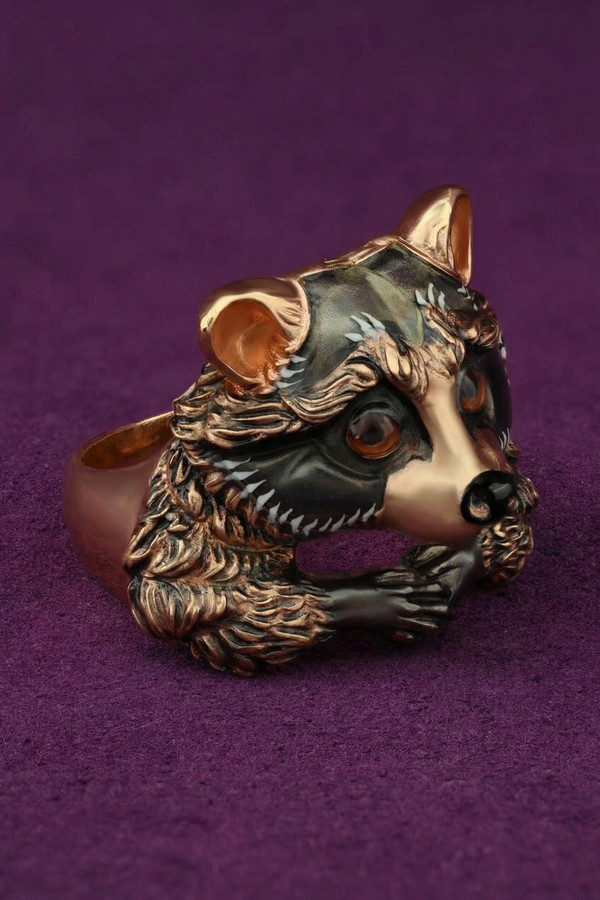 Кольцо из золота c эмаль