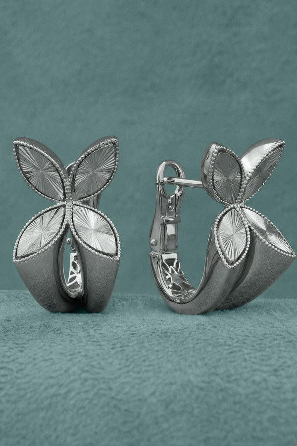 Серьги из белого золота