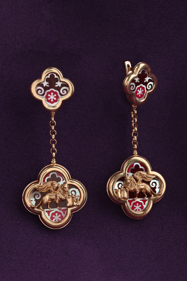 Серьги из золота c эмаль и перламутром