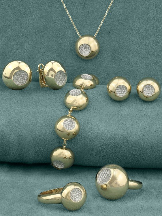 Кольцо из лимонного золота c бриллиантами