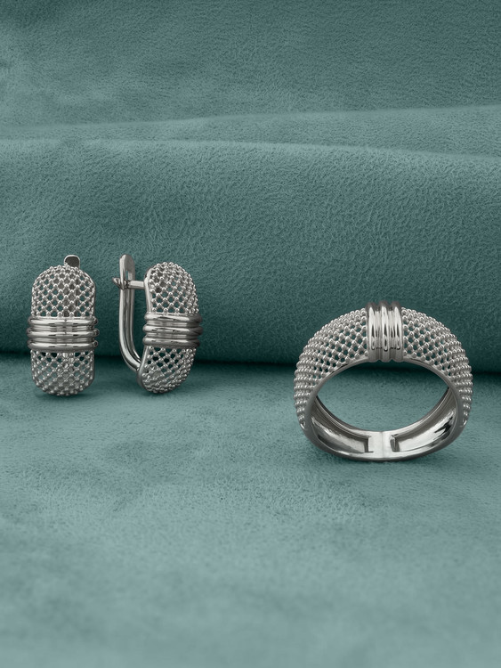 Серьги из белого золота