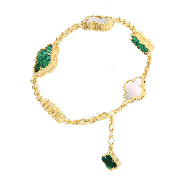 Браслет из лимонного золота c малахитом и перламутром