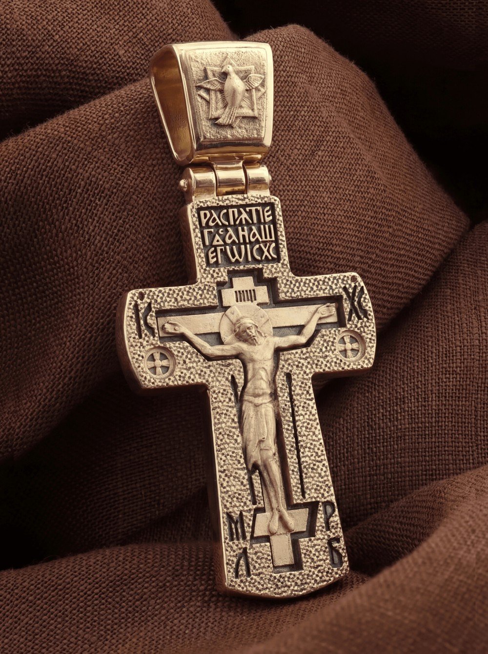 Крест из золота