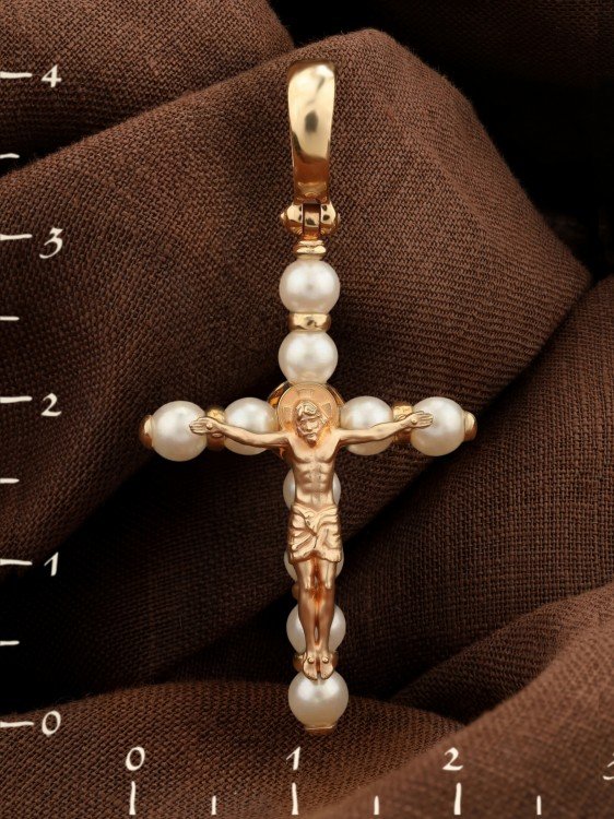 Крест из золота c жемчугом