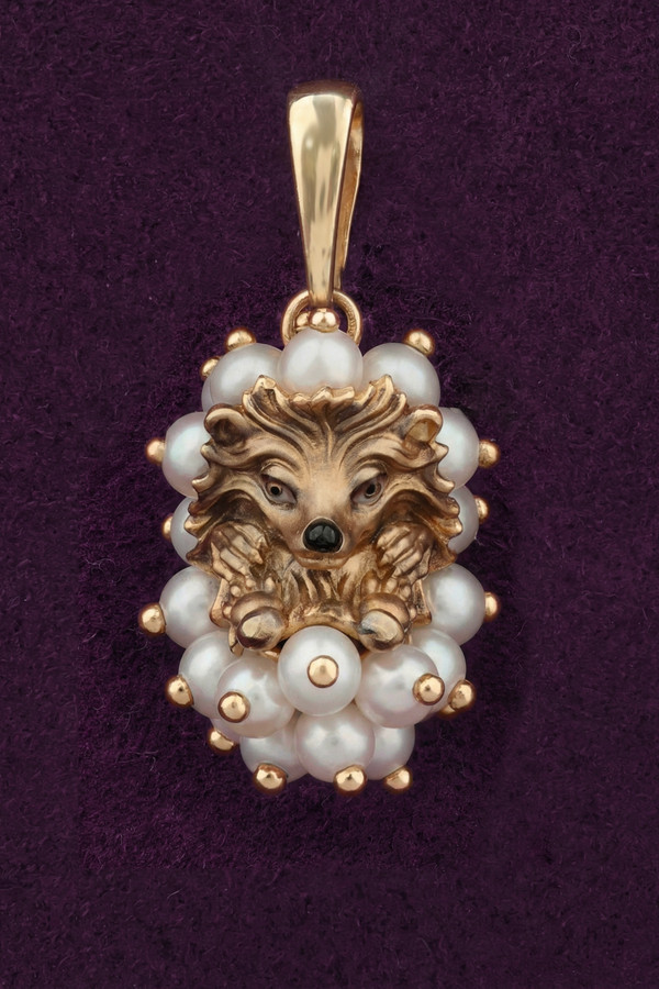 Подвеска из золота c эмаль и жемчугом