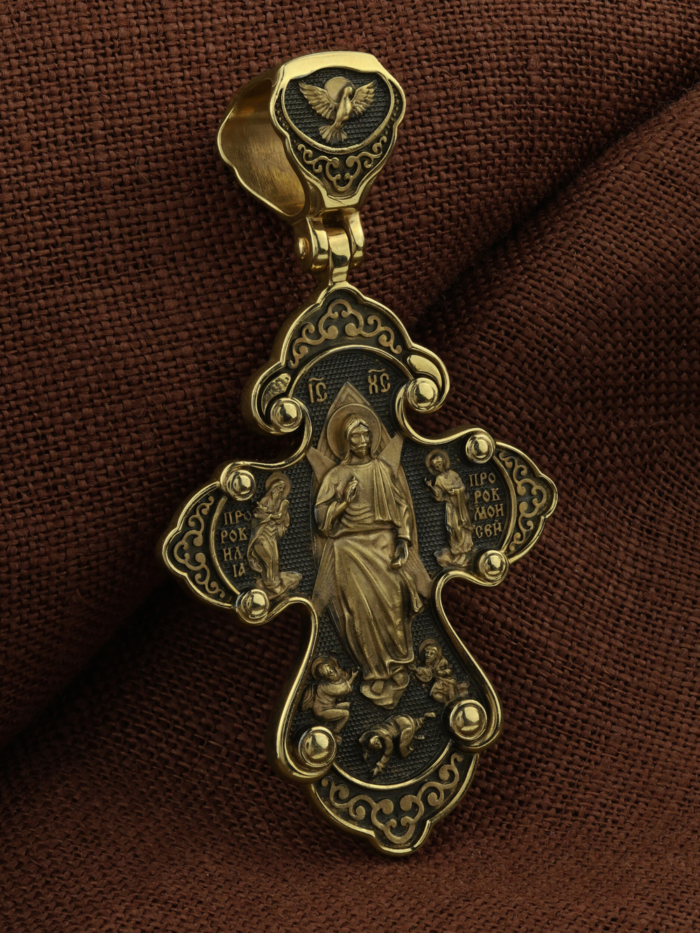 Крест из лимонного золота