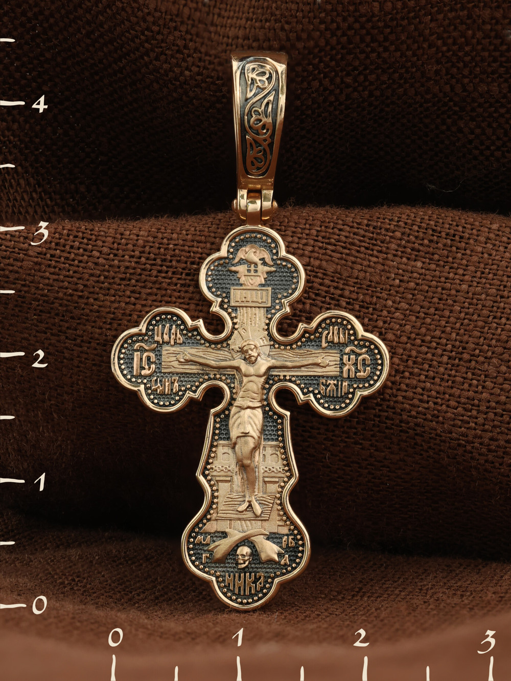 Крест из золота
