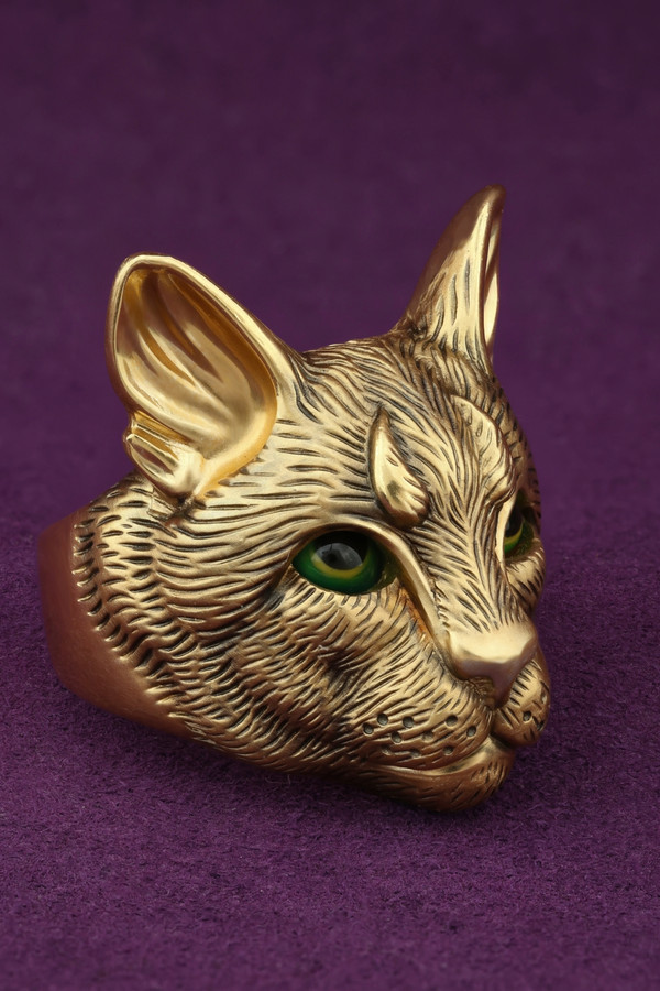 Кольцо из лимонного золота c эмаль