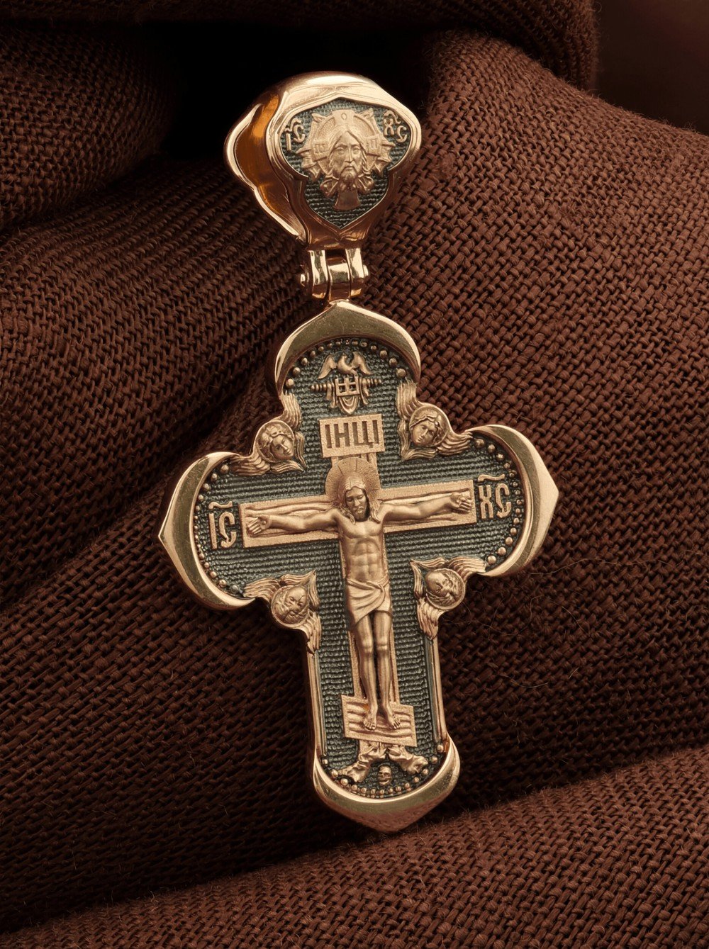 Крест из золота