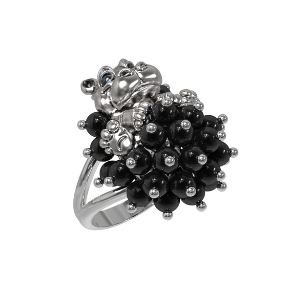 Кольцо из белого золота c эмаль и ониксом