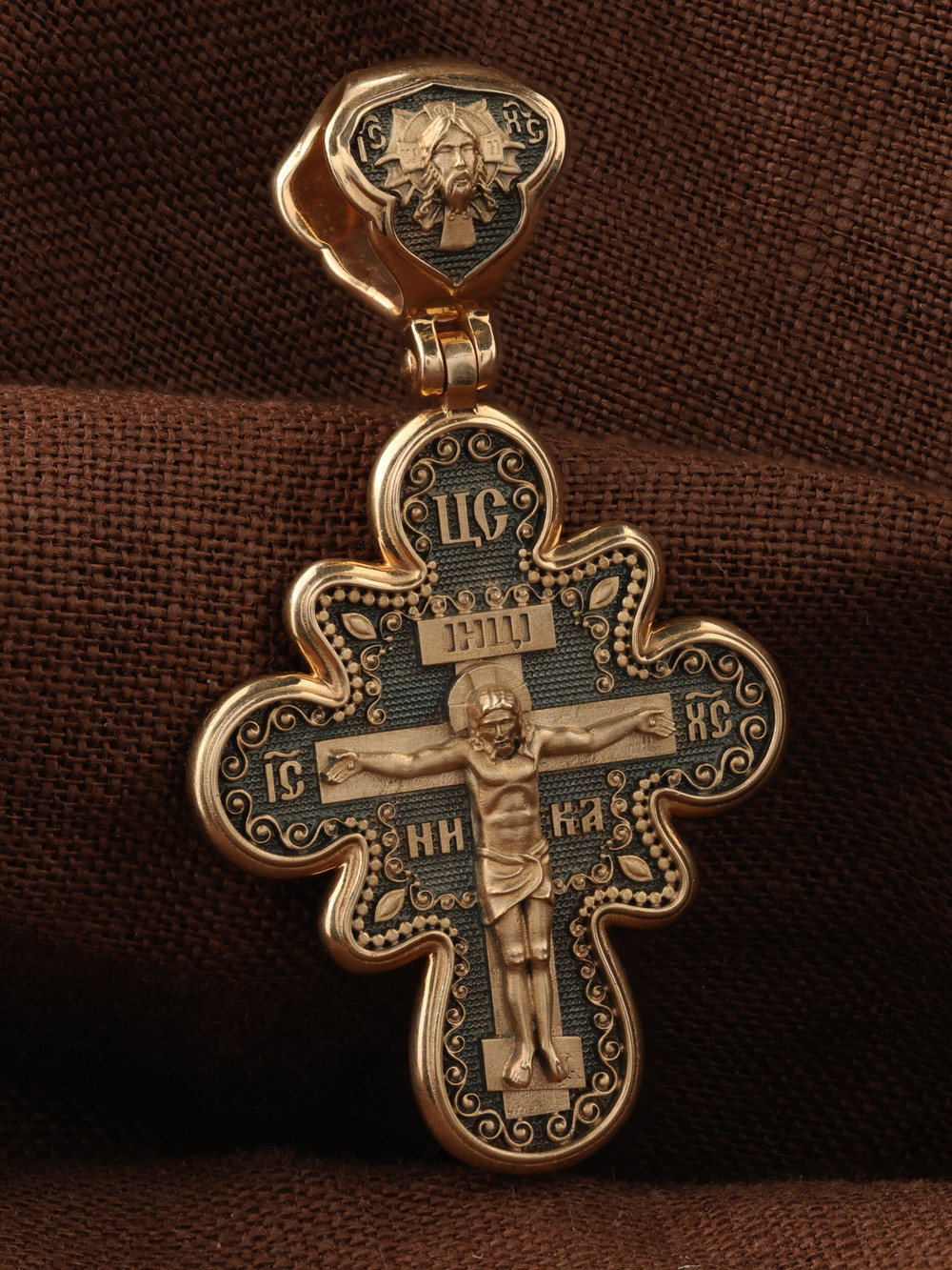 Крест из золота