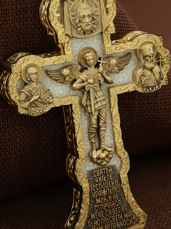 Крест из лимонного золота c бивнем мамонта