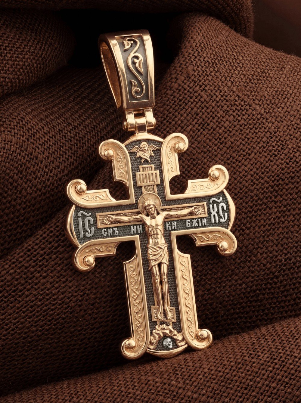 Крест из золота