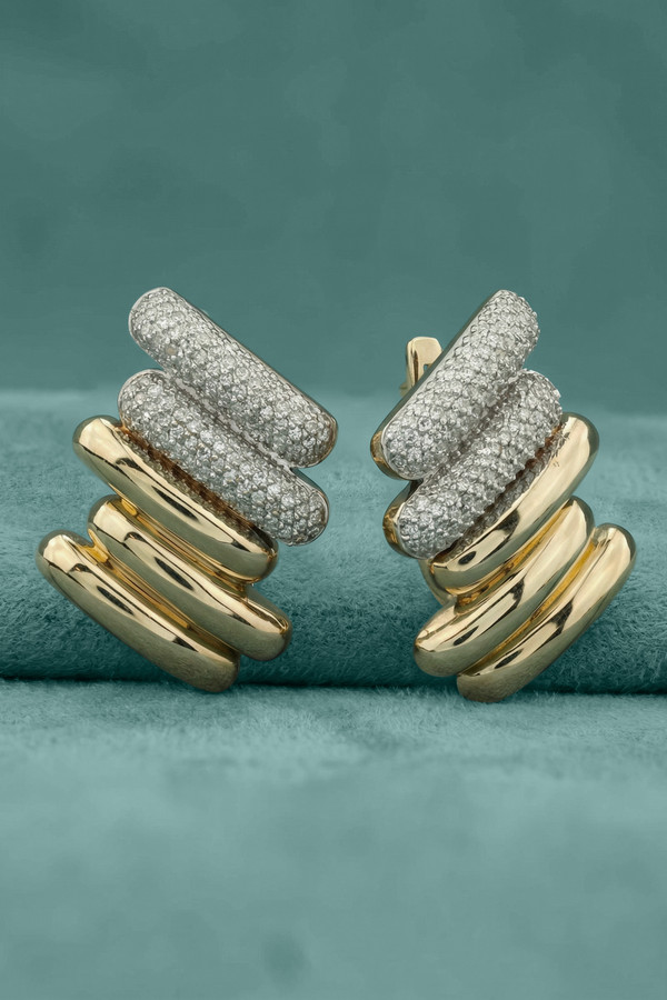 Серьги из лимонного золота c бриллиантами