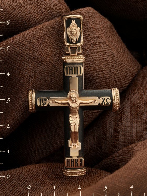 Крест из золота c эмаль и эбеновым деревом