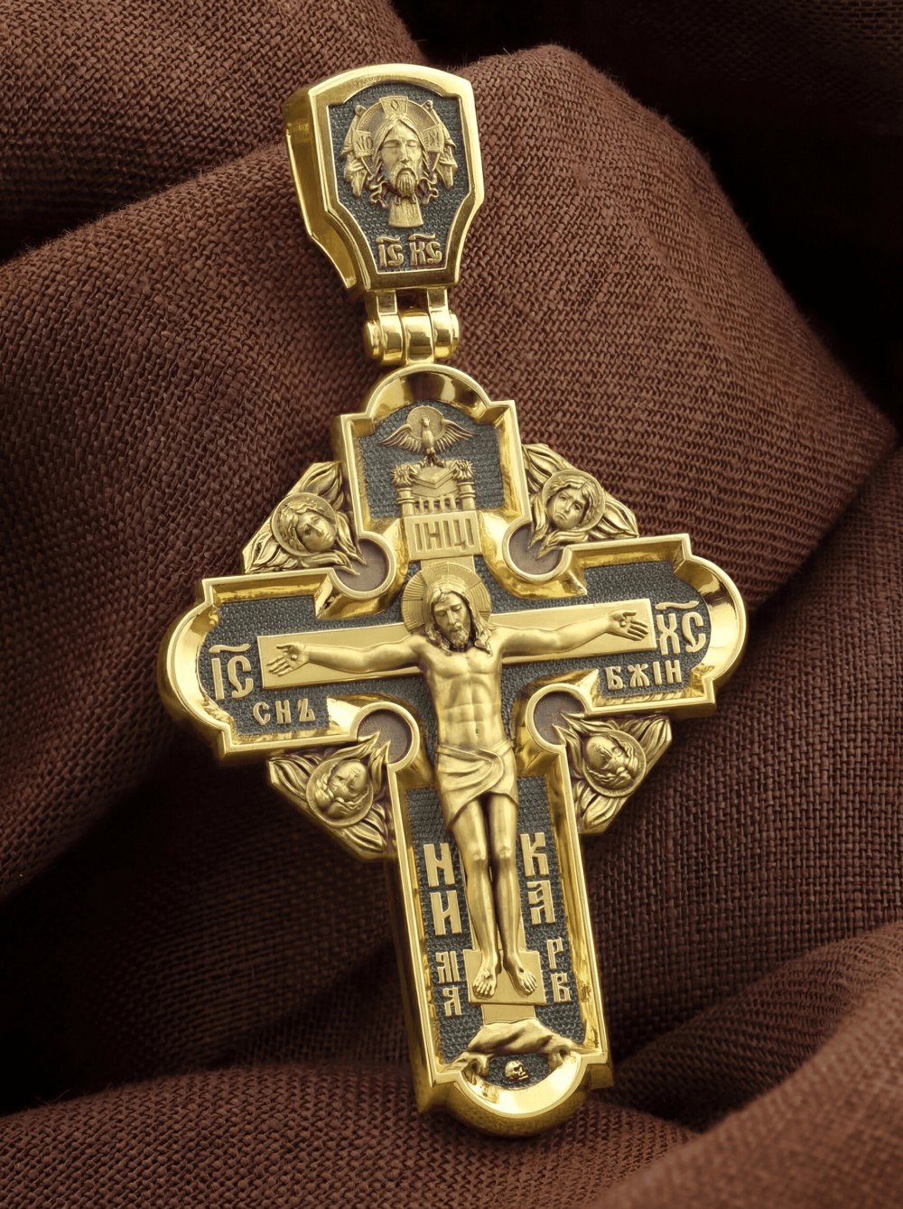 Крест из лимонного золота