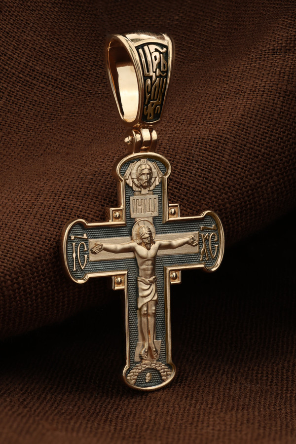 Крест из золота