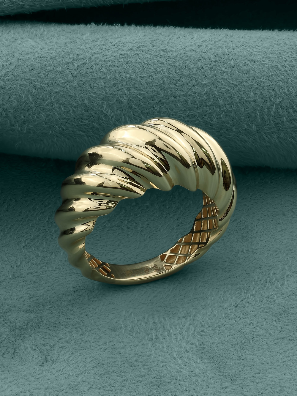 Кольцо из лимонного золота