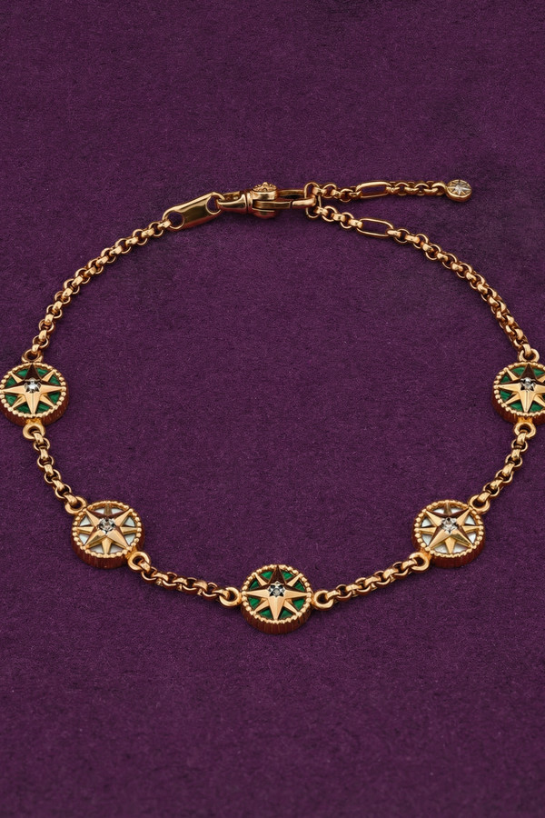 Браслет из золота c бриллиантами, малахитом и перламутром