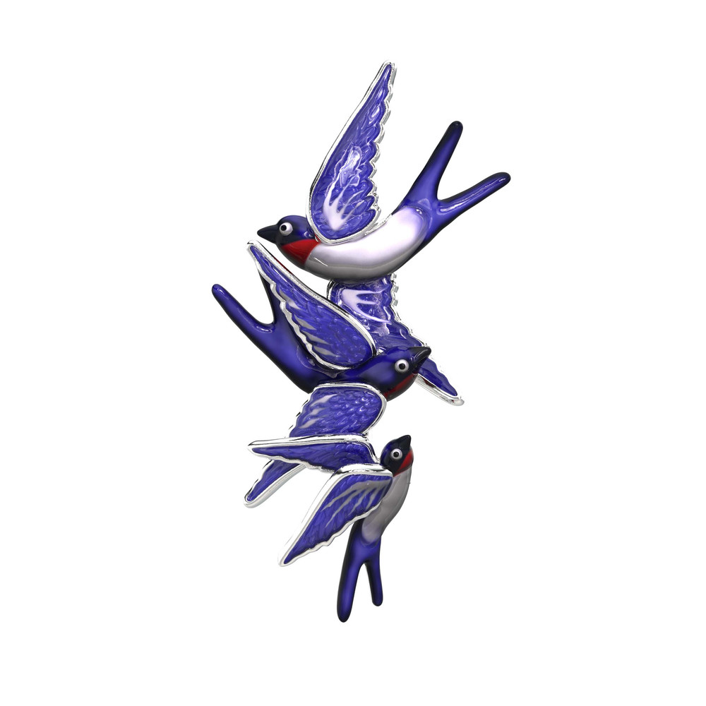 Брошь из белого золота c эмаль