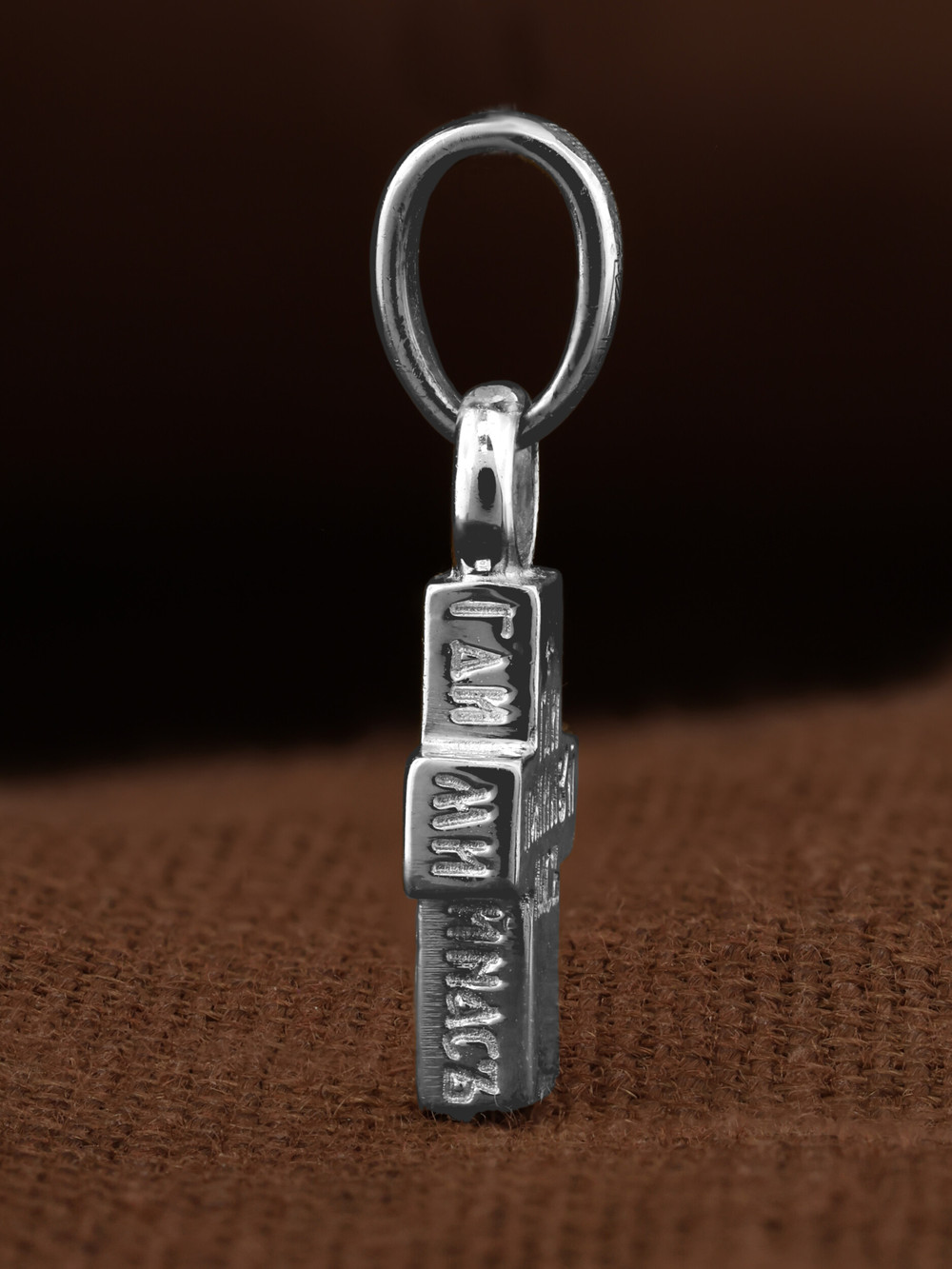 Крест из белого золота