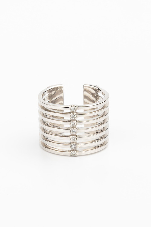 Кольцо из белого золота c бриллиантами