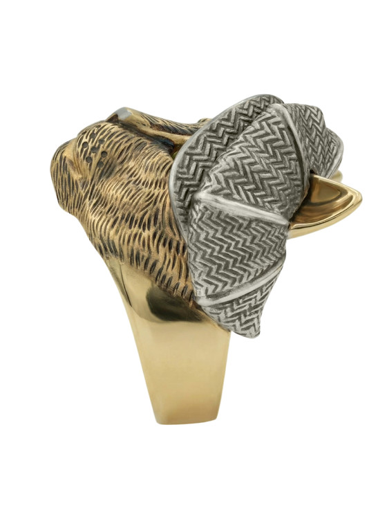 Кольцо из лимонного золота c эмаль