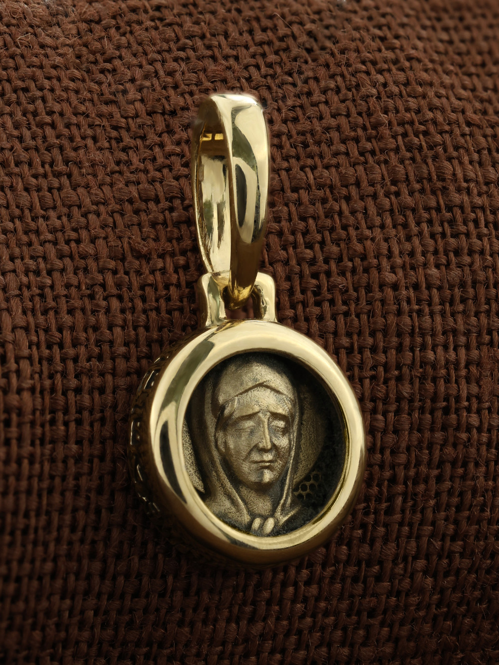 Образок из лимонного золота