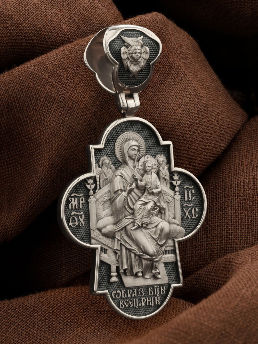 Крест из белого золота