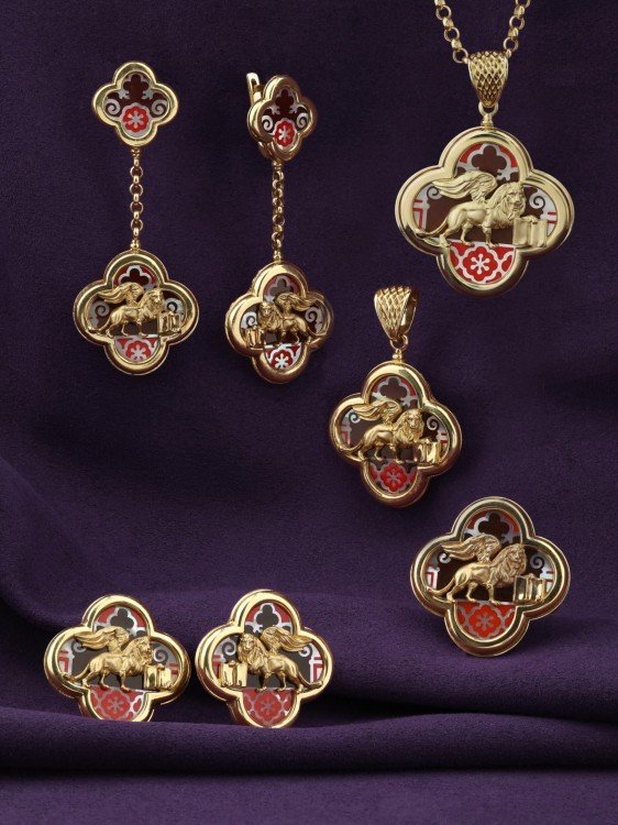 Серьги из лимонного золота c эмаль и перламутром