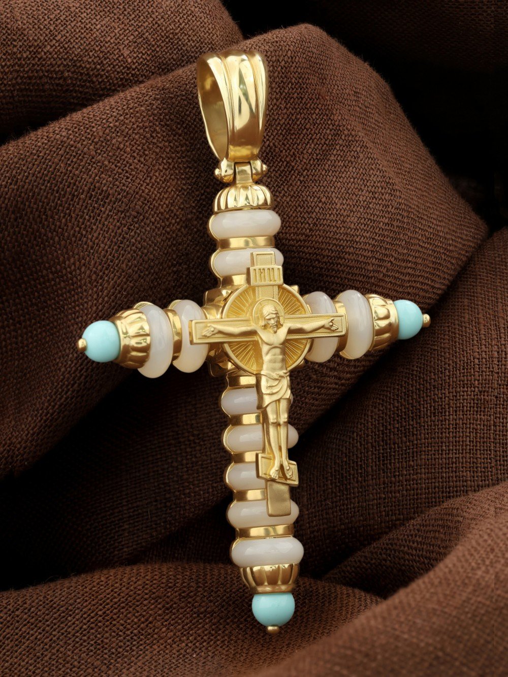 Крест из лимонного золота c бирюзой и кахолонгом