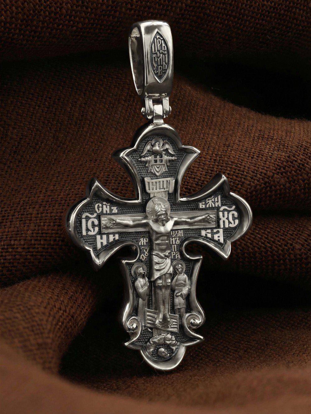 Крест из белого золота