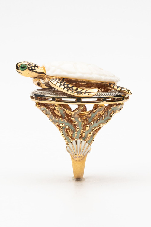 Кольцо из золота c эмаль и бивнем мамонта