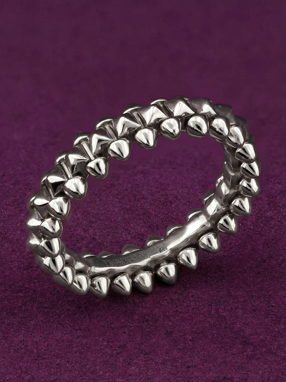 Кольцо из белого золота