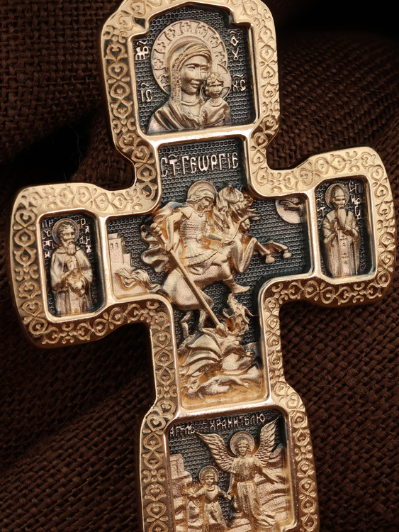 Крест из золота