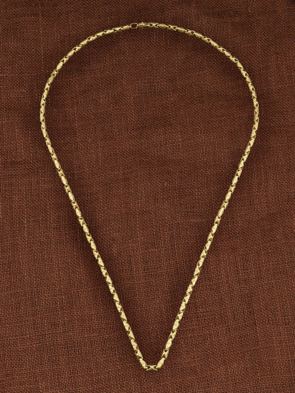 Цепь из лимонного золота