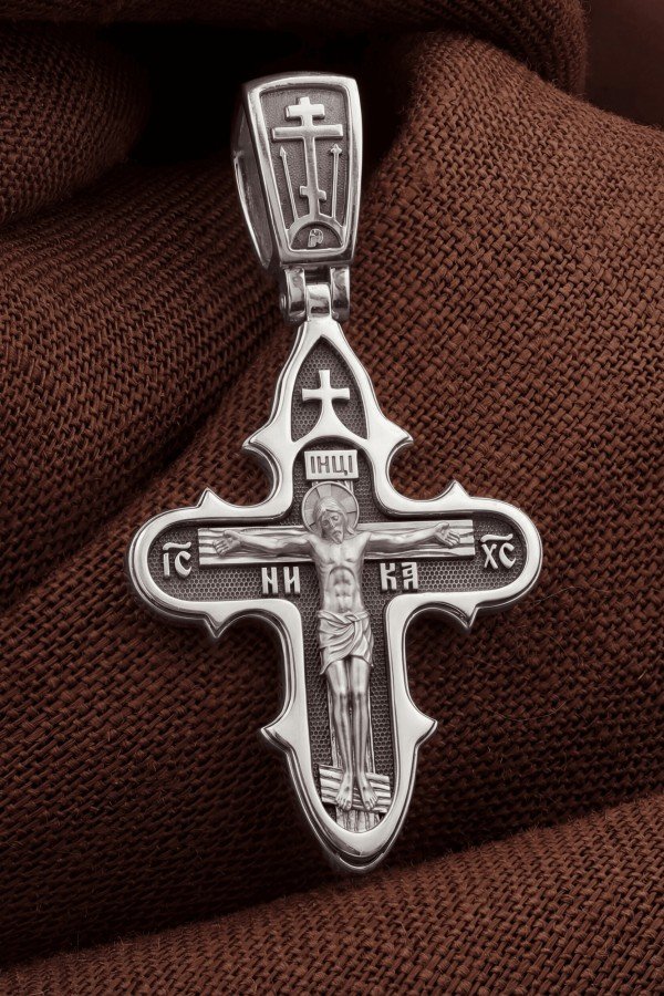 Крест из белого золота