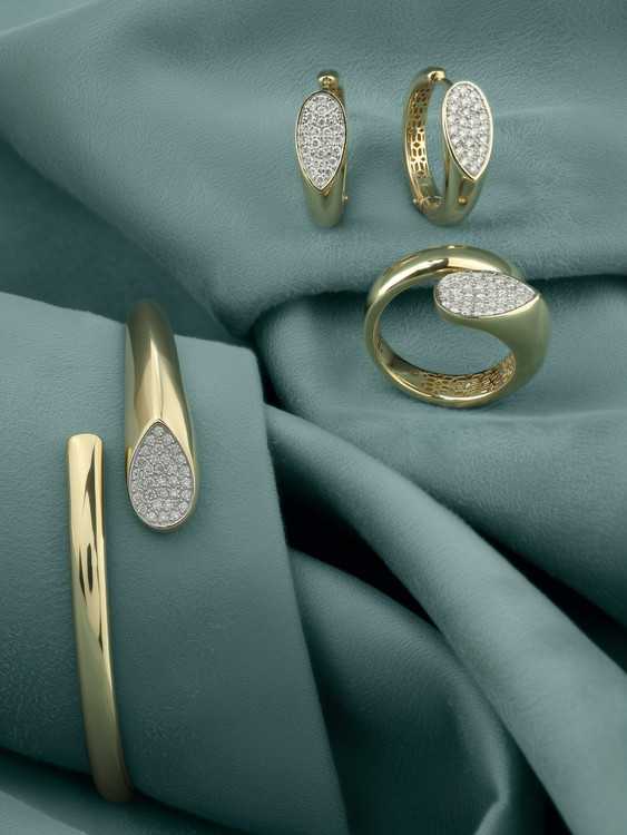 Кольцо из лимонного золота c бриллиантами