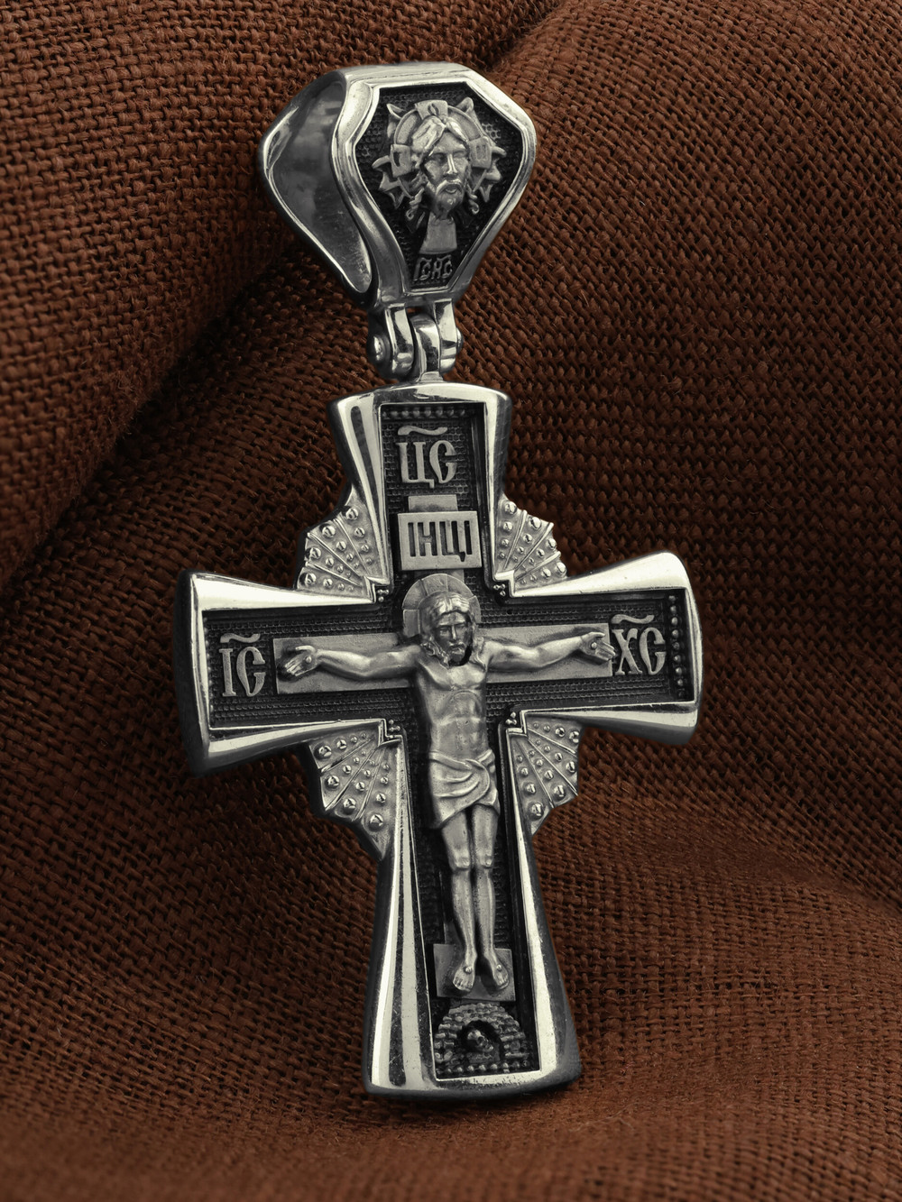 Крест из белого золота