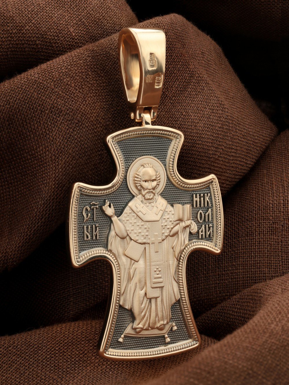 Крест из золота