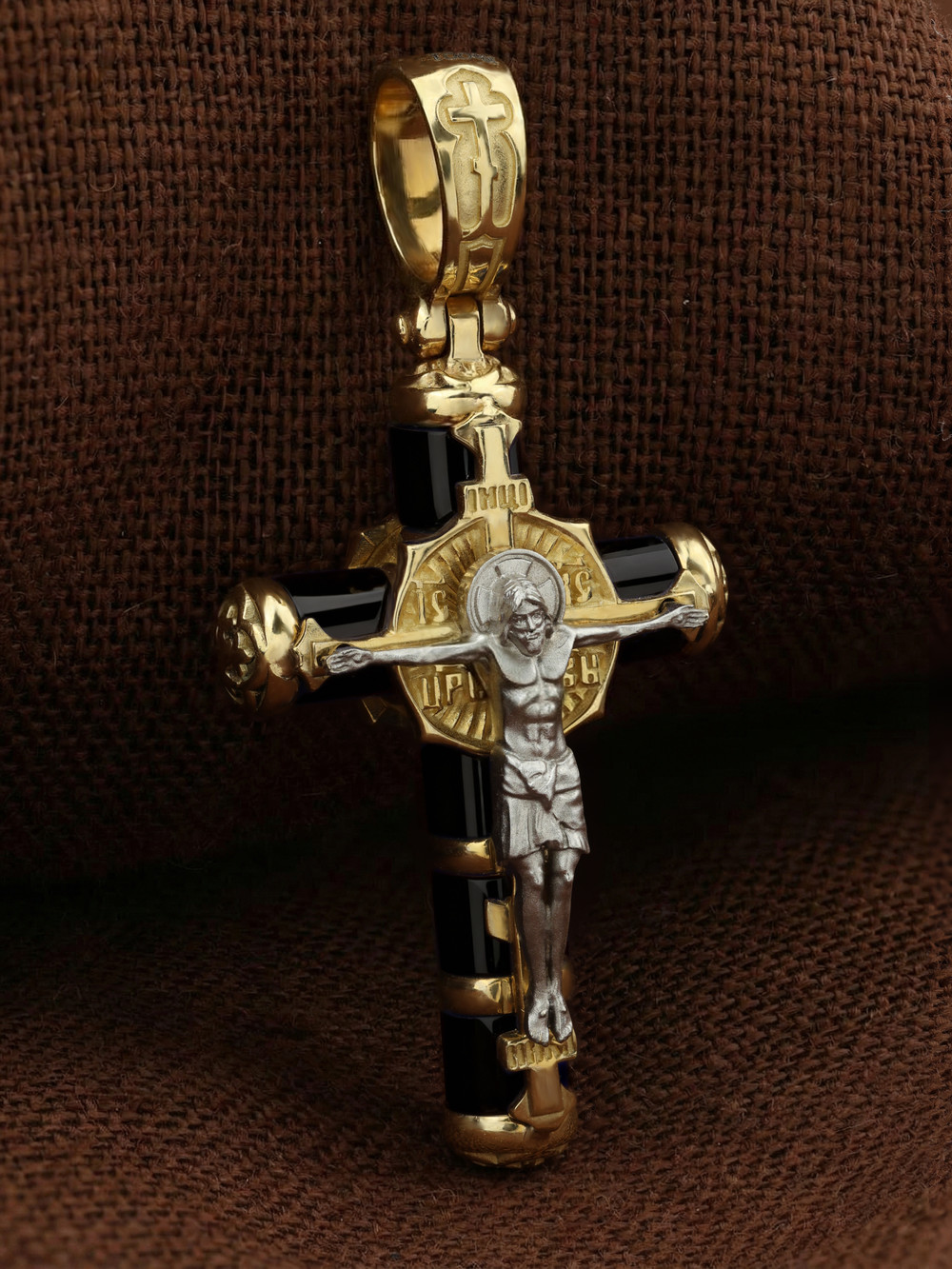 Крест из лимонного золота c ониксом