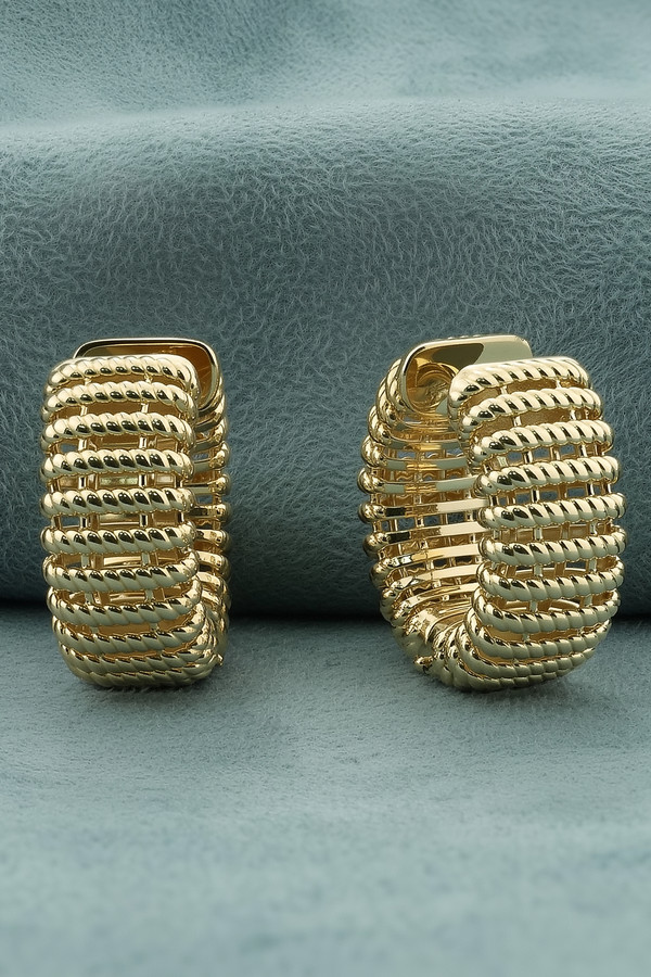 Серьги из лимонного золота