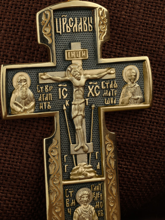 Крест из лимонного золота