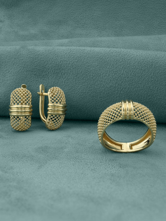 Кольцо из лимонного золота