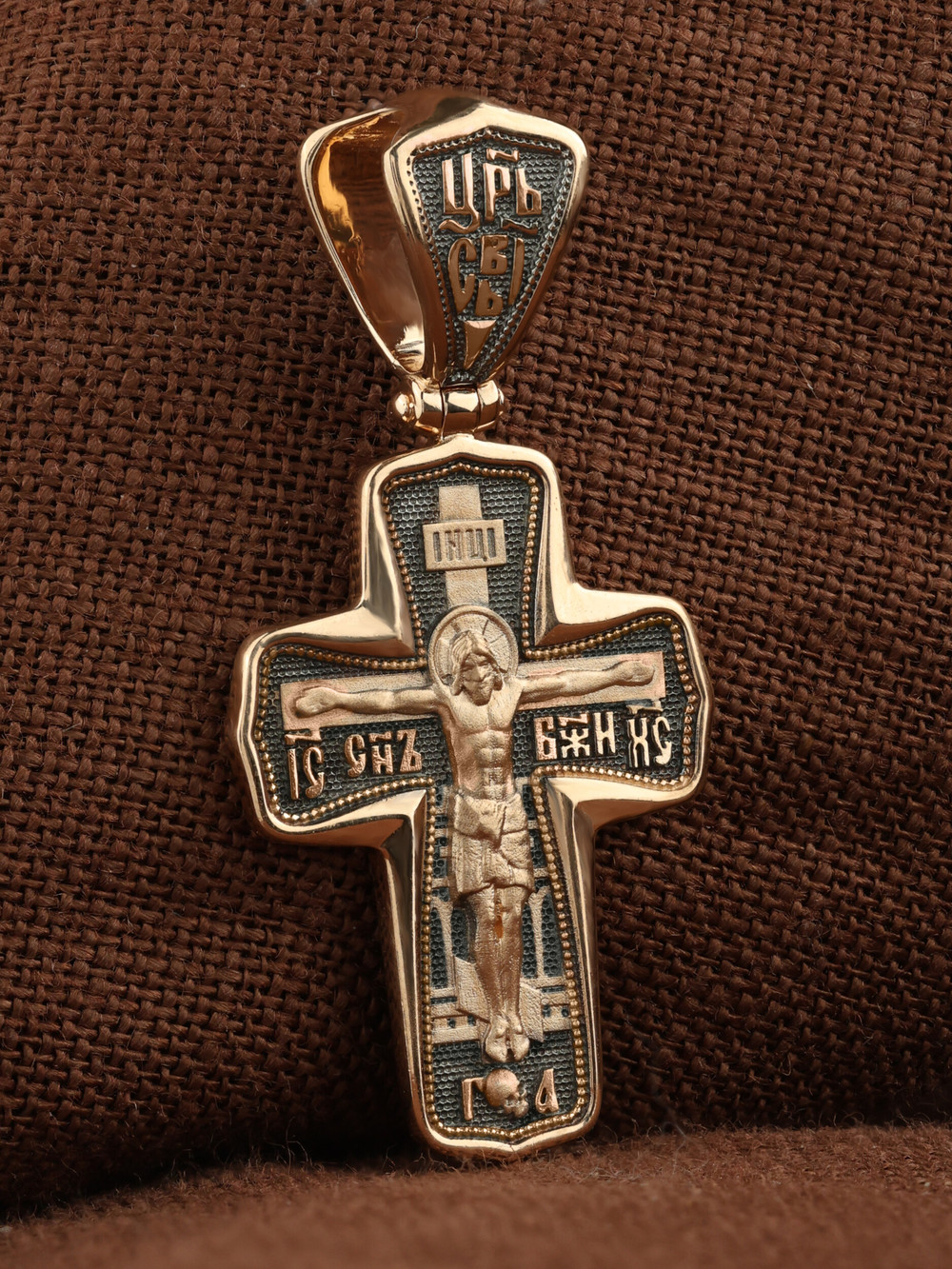 Крест из золота