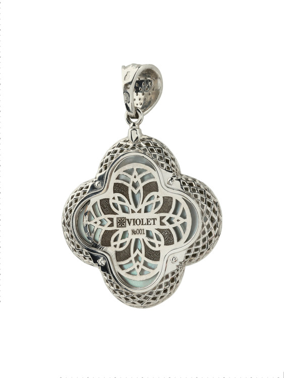 Подвеска из белого золота c эмаль и перламутром