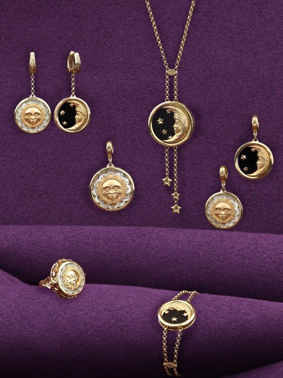 Колье из лимонного золота c ониксом и перламутром