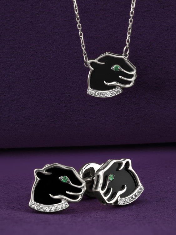 Колье из белого золота c бриллиантами, изумрудом и ониксом