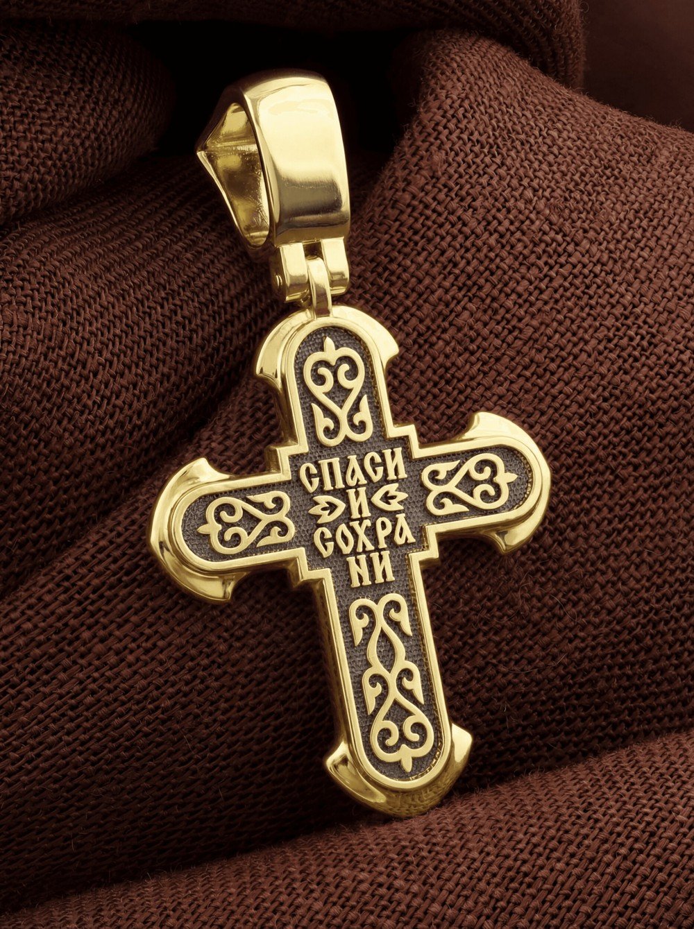 Крест из лимонного золота