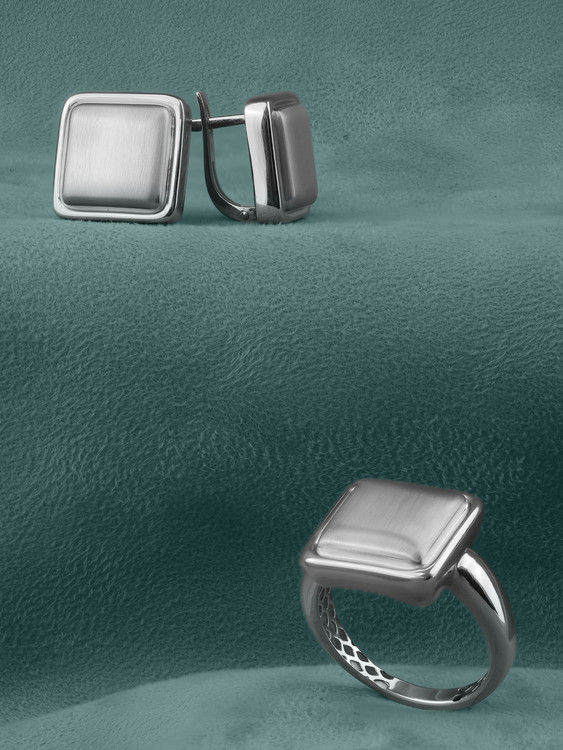 Кольцо из белого золота